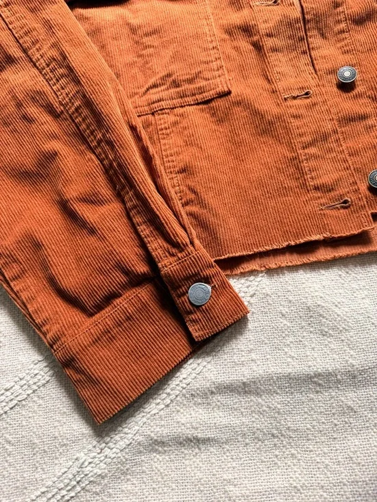 Forever 21 Light Weight Corduroy Cropped Jacket in Rust Orange 100% Cotton Large - Picture 6 of 10